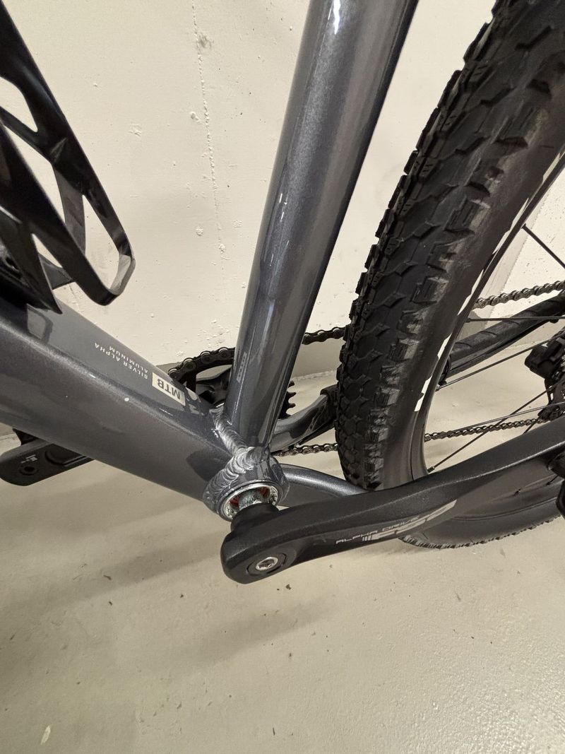 TREK Marlin 7 2023 REZERVACE