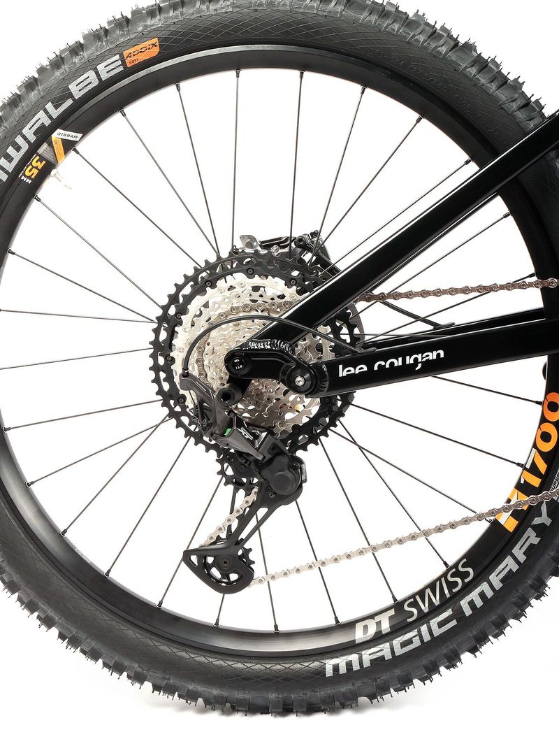 Nové celoodpruž. elektrokolo MTB 29" Lee Cougan E-Quest SHIMANO XT 1x12 (vel. S/M/L) - více barev