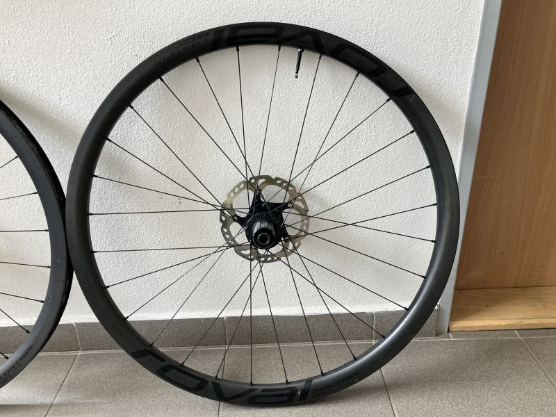 Karbonová kola Roval Control SL 29 / náboje DT Swiss 350 / b