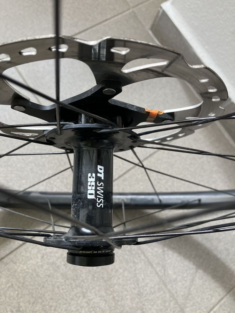 Karbonová kola Roval Control SL 29 / náboje DT Swiss 350 / b