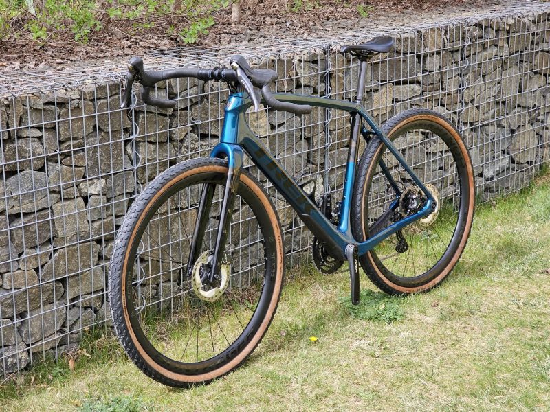 Trek Checkpoin SL7
