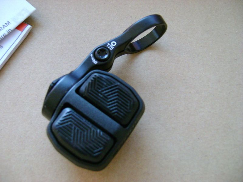 Sram POD AXS - pravé