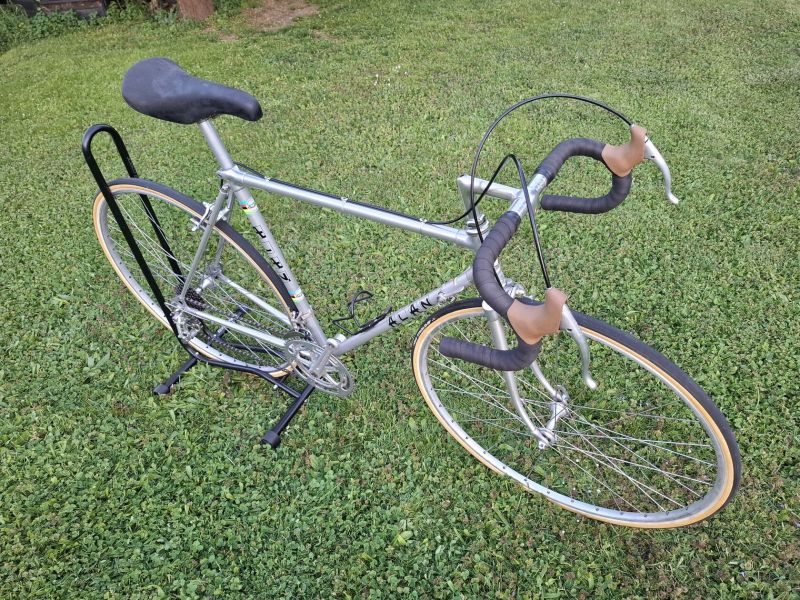 Alan Competitione 1976 52x53 cm