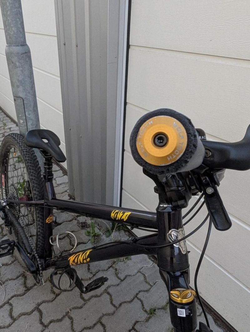 Horské kolo KONA Honzo ESD (velikost L)