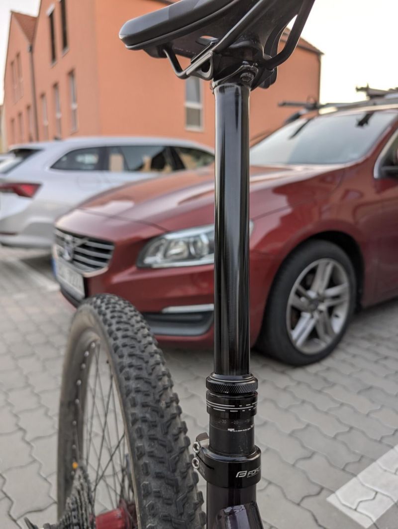 Horské kolo KONA Honzo ESD (velikost L)