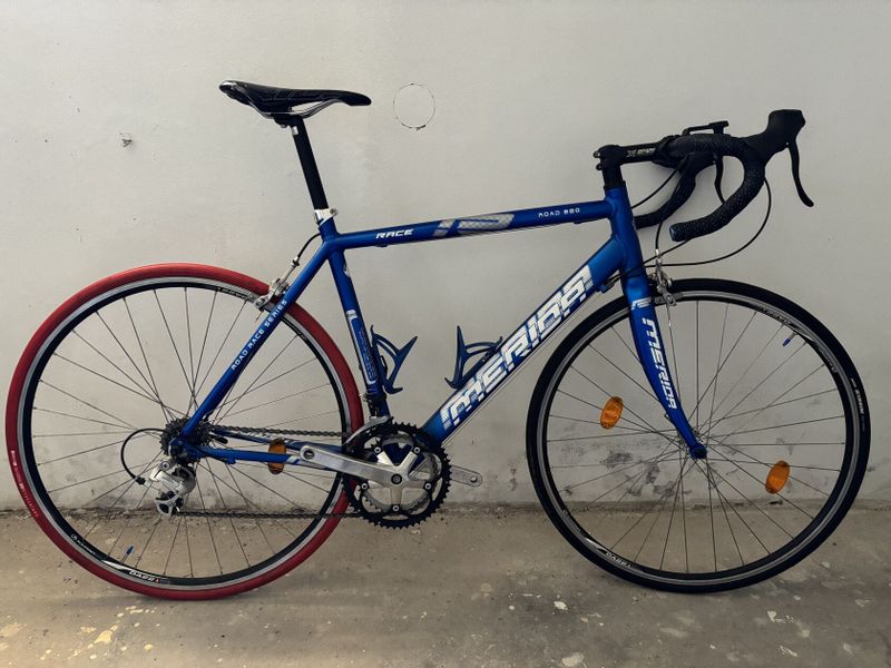 Merida Road Race 880