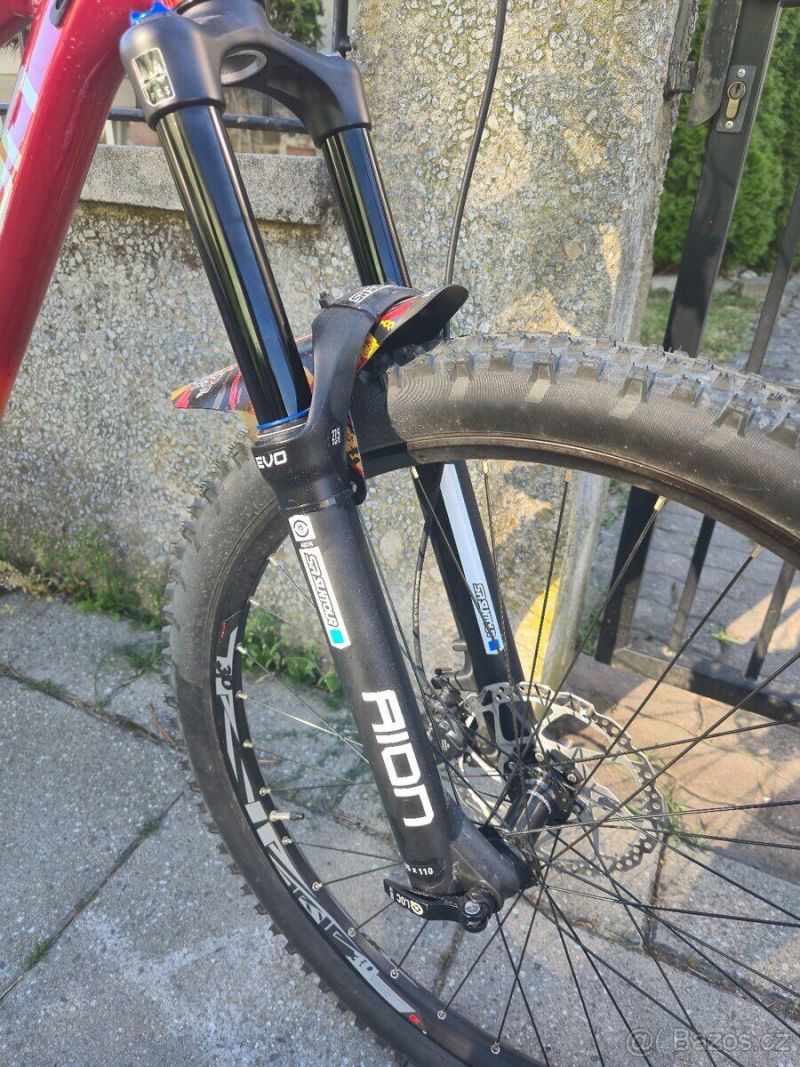 Qayron Carma MK2 TR 1F 27,5" - velikost L