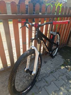 Specialized P3(spěchá cena k jednání 