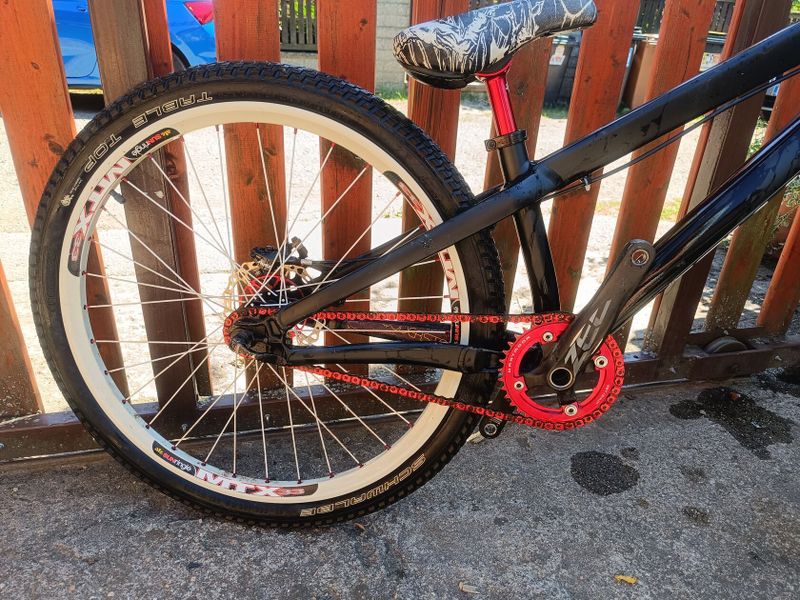 Specialized P3(spěchá cena k jednání 