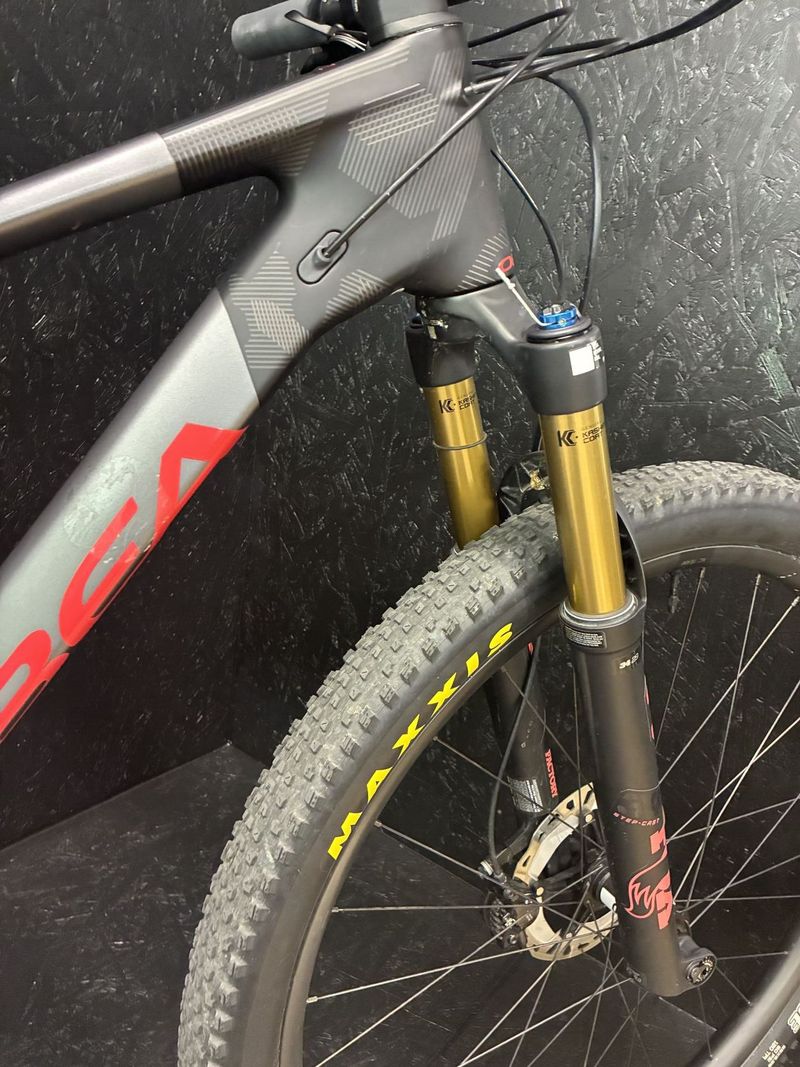 Orbea Oiz M-Pro