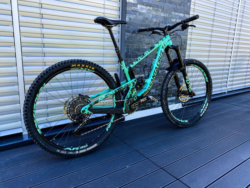 Santa Cruz Megatower C 29“, vel. M