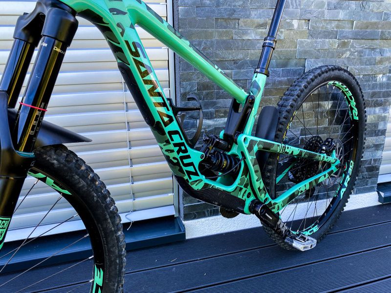 Santa Cruz Megatower C 29“, vel. M