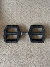 Triple Eight Flat Pedals (černá)