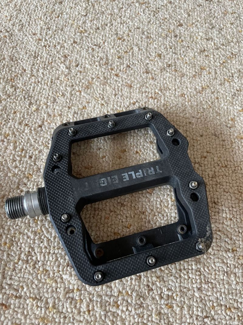 Triple Eight Flat Pedals (černá)