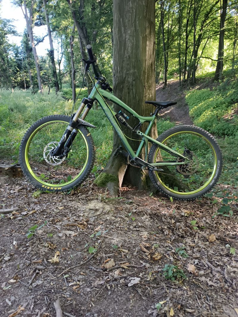 Santa Cruz nomad 