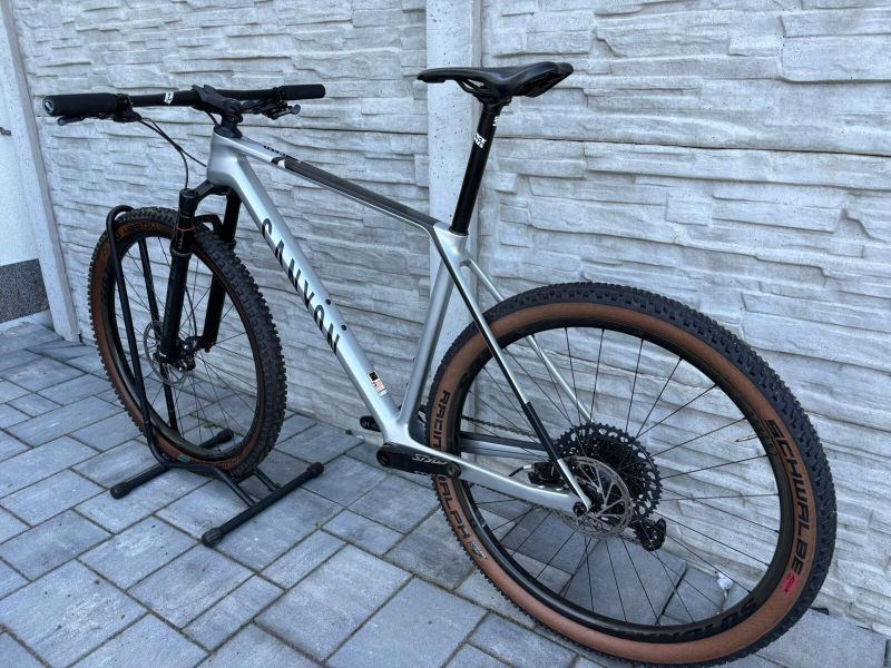 Canyon exceed cf7 karbonová kola reynolds