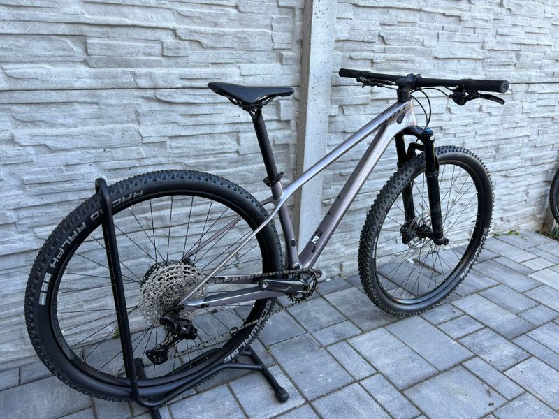 Scott scale 910 contessa < 100 km