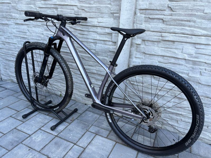 Scott scale 910 contessa < 100 km