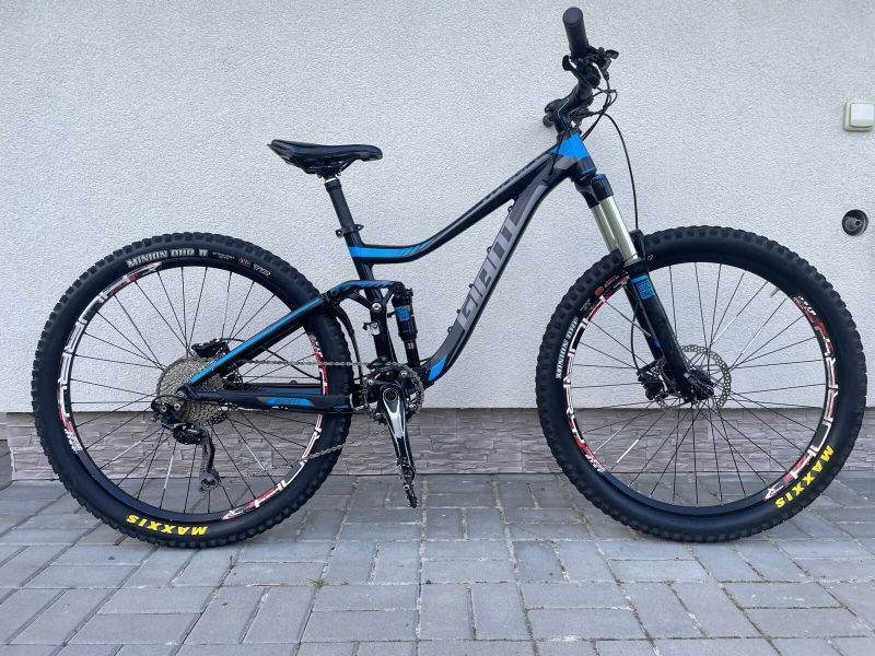 Prodám celoodpružené horské kolo GIANT Trance 3, velikost S, kola 27,5