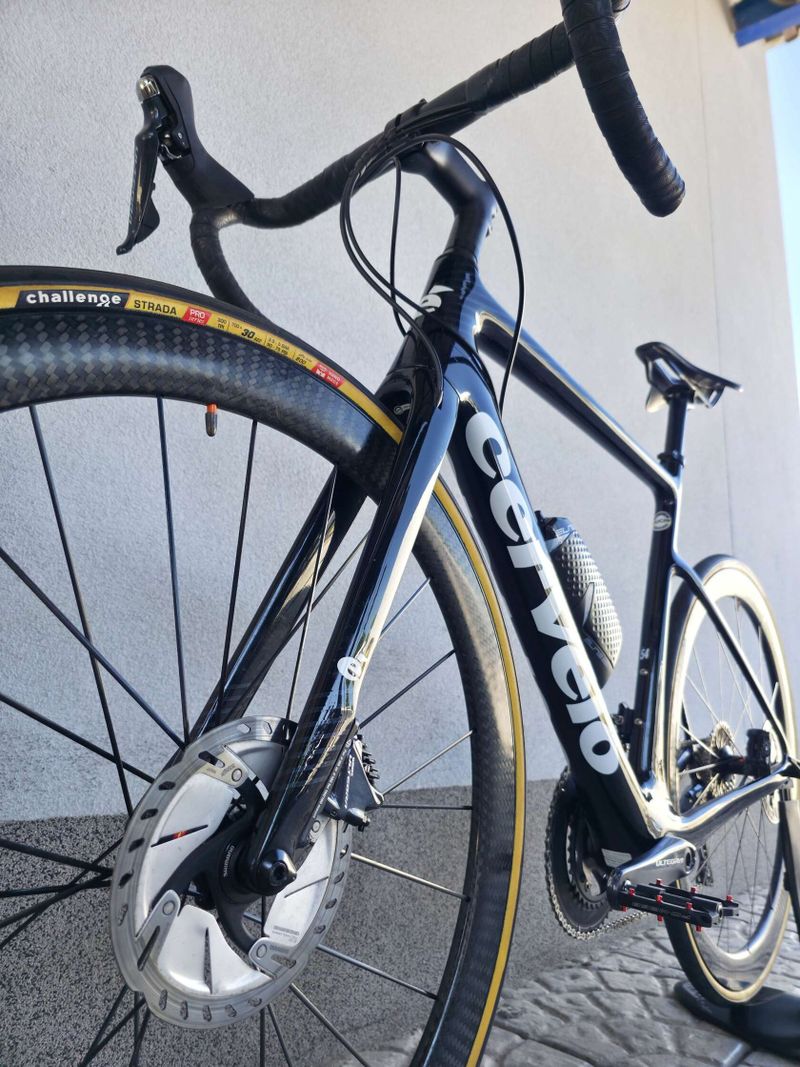 Silniční kolo Cervélo Caledonia Carbon 2022