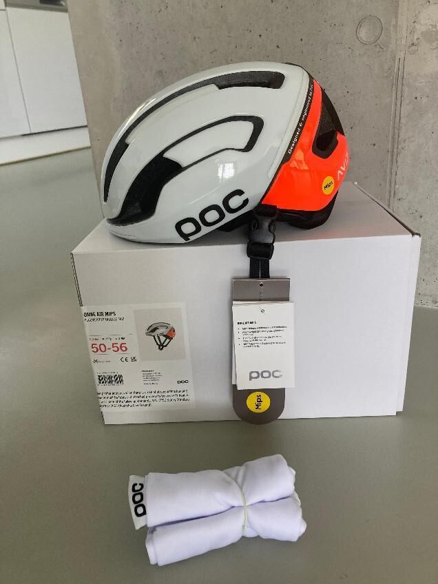 Cyklistická přilba POC OMNE AIR MIPS- NOVÁ- vel. S 