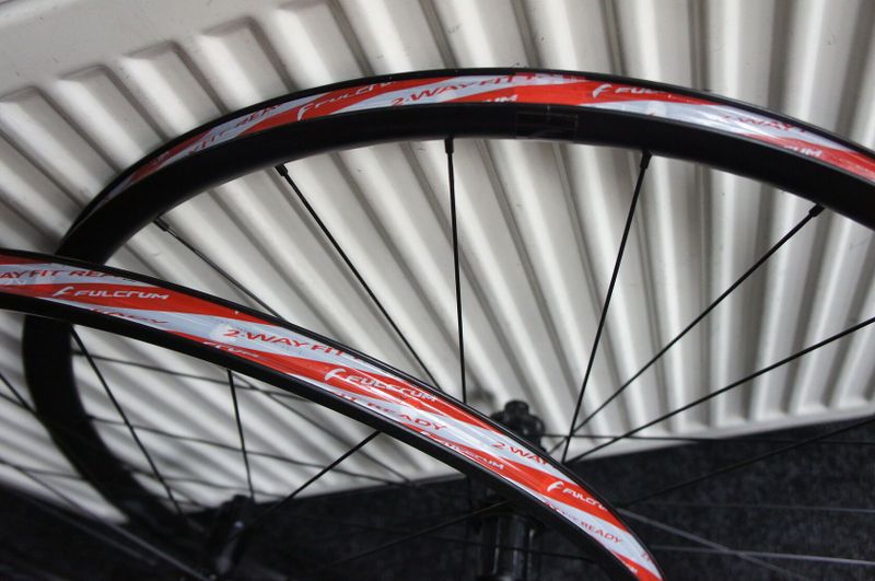 Fulcrum Road Racing 4 DB 12 x 100/12 x 142