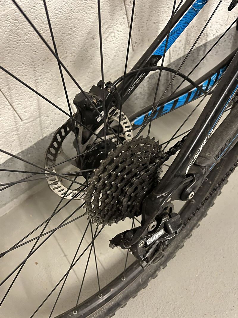 Specialized Rumor horské dámské S celoodpružené s 29” koly