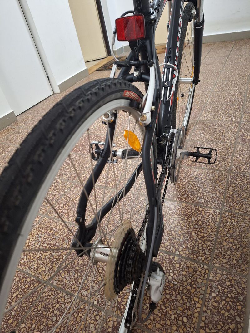 Author Stratos Cross 18"