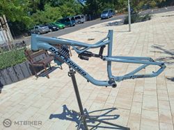 RockRider AM100s L s RockShox Monarch Plus