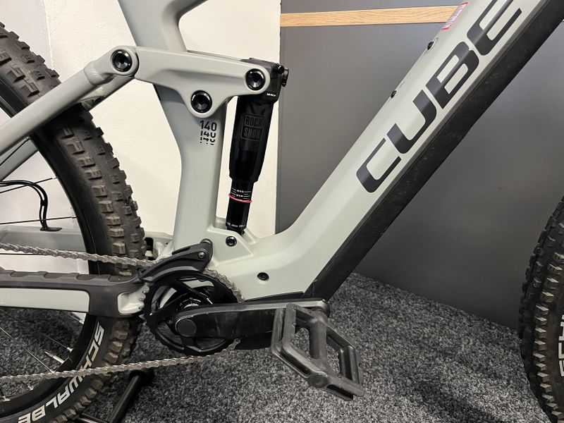 CUBE Stereo Hybrid 140HPC PRO 750 vel.XL 2023 361KM KARBON