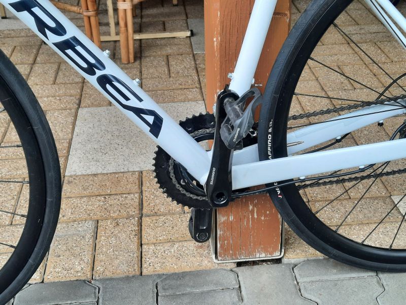 Orbea avant silniční kolo