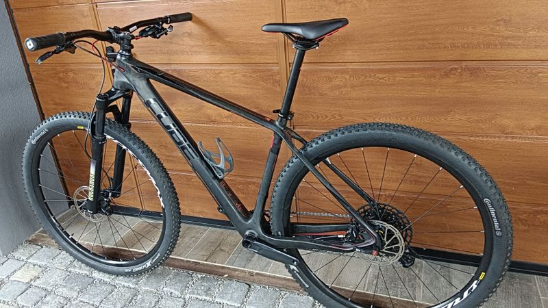 CUBE Reaction Carbon GTC vel.18 ML 163-183cm