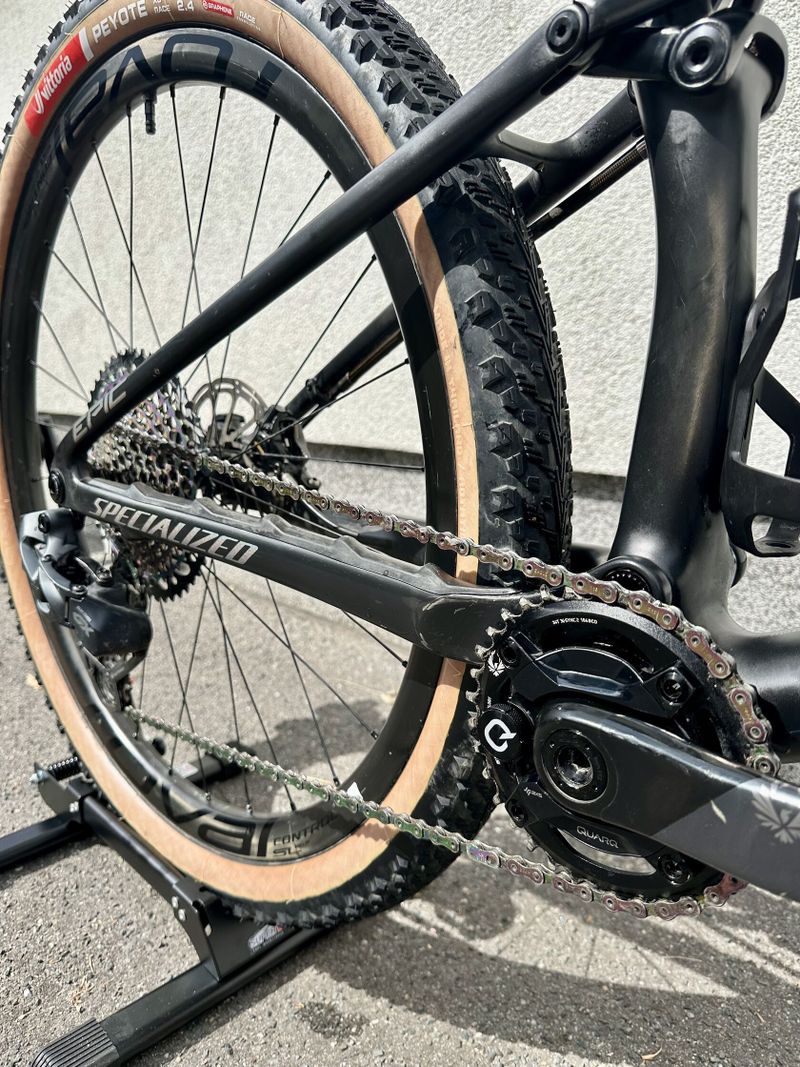 Specialized Epic Expert / výbava S-works