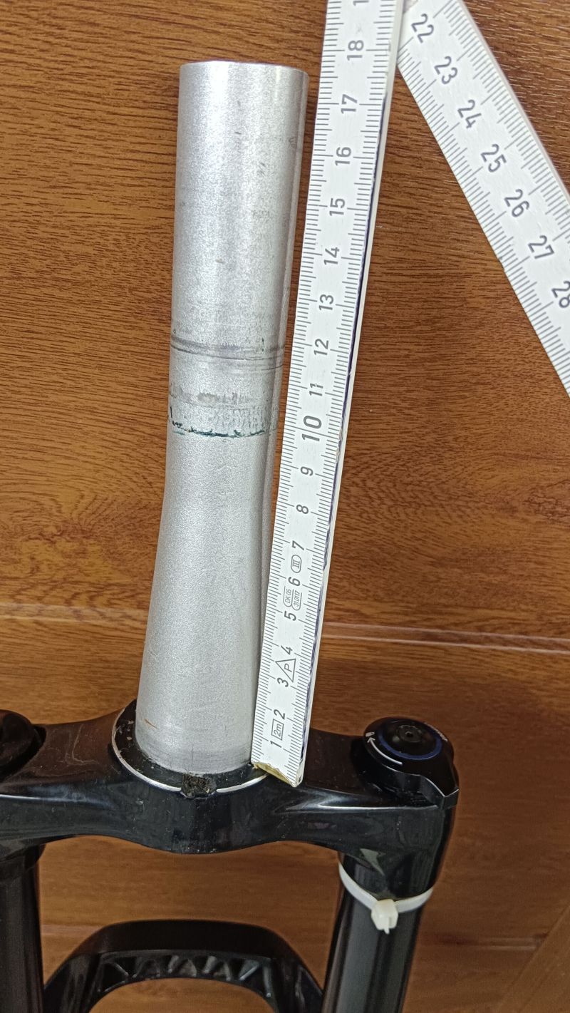 FOX 34 a RockShox 29" 140mm