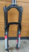 DTswiss 120 a RockShox 130