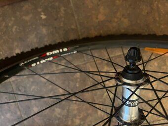 Zapletená kola MTB 26"