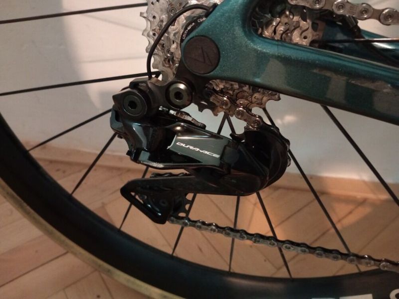 Canyon Ultimate CF SLX 9.