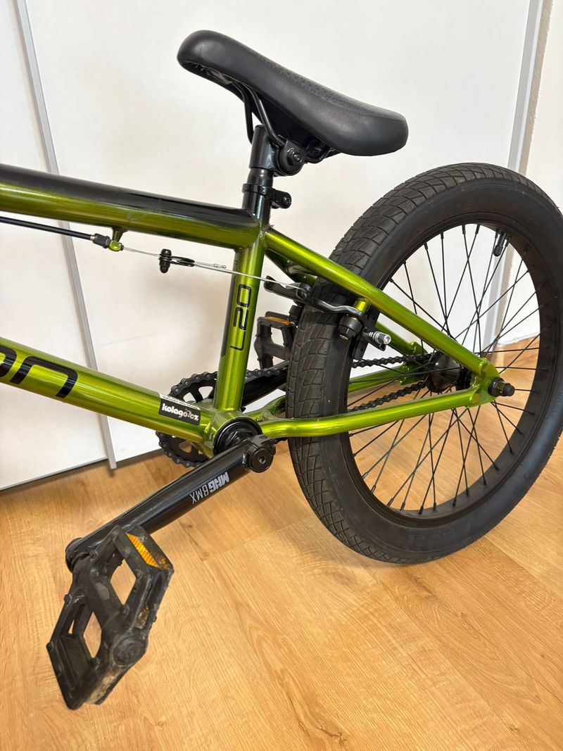 BMX - Mongoose Legion L20 green 2022