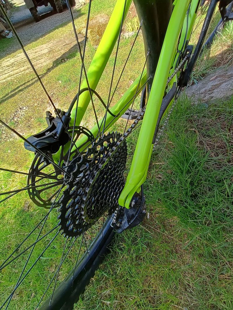 Trek Slash 8