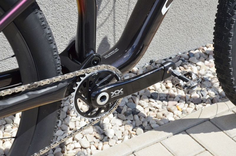 SPECIALIZED S-Works Epic 8
