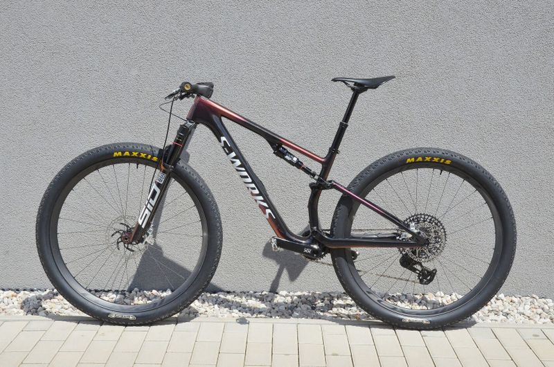SPECIALIZED S-Works Epic 8