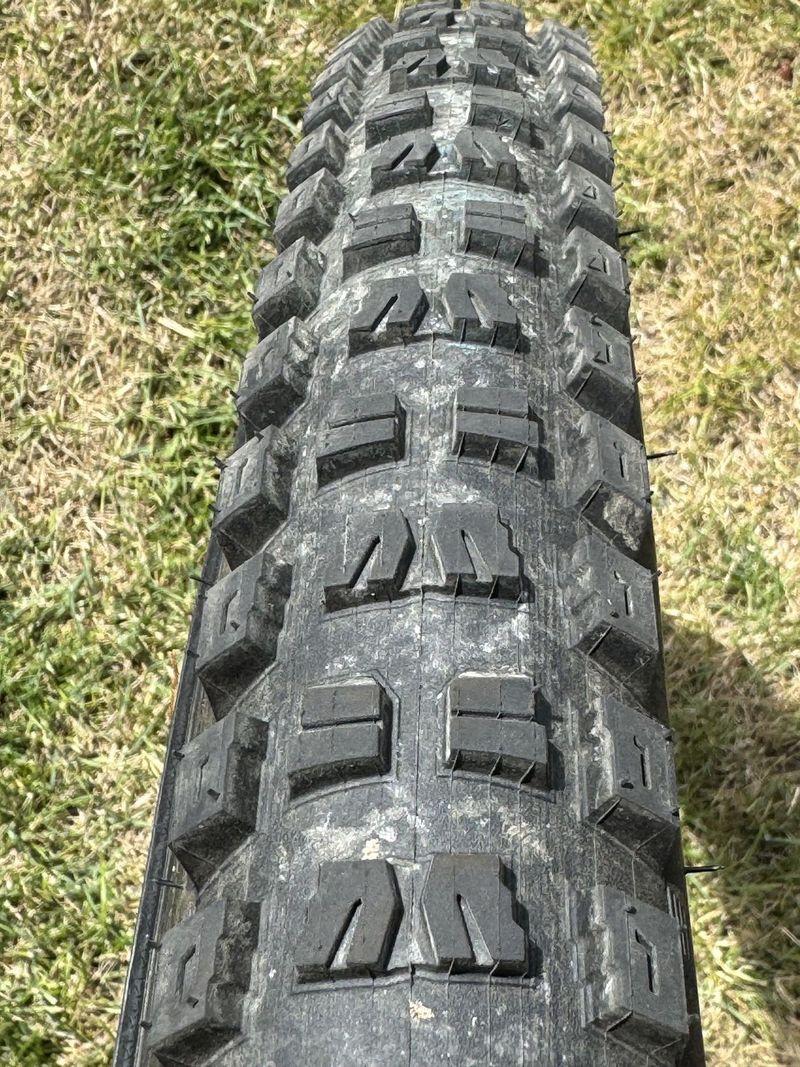 Specialized Butcher Grid T9 29x2,3”