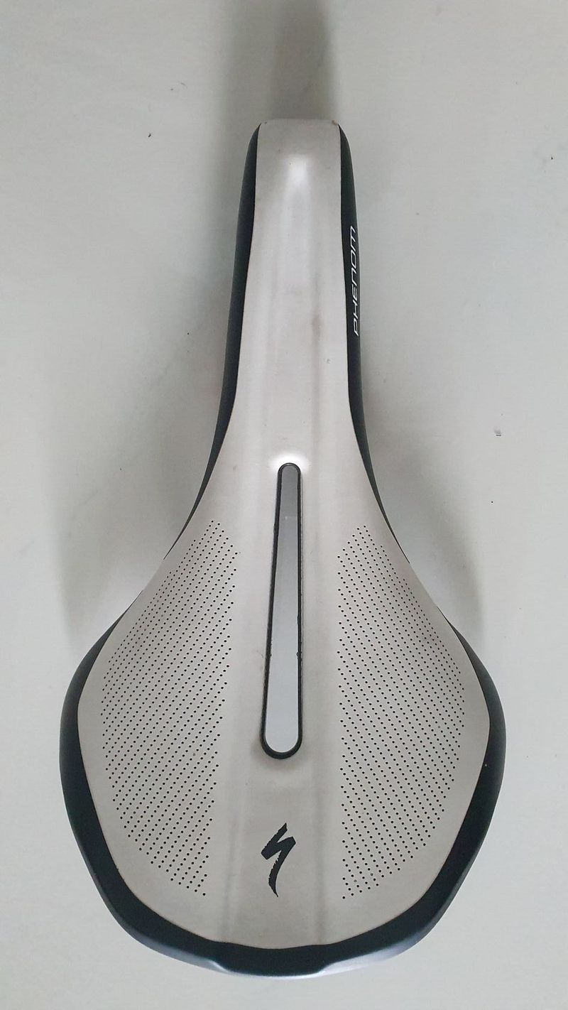 SPECIALIZED PHENOM