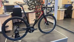 Colnago V3, Ultegra Di2 - 11 speed, karbonová kola
