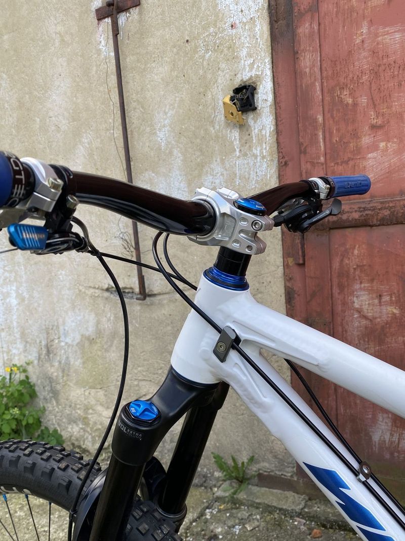 enduro kolo Nicolai Saturn 16 - velikost M