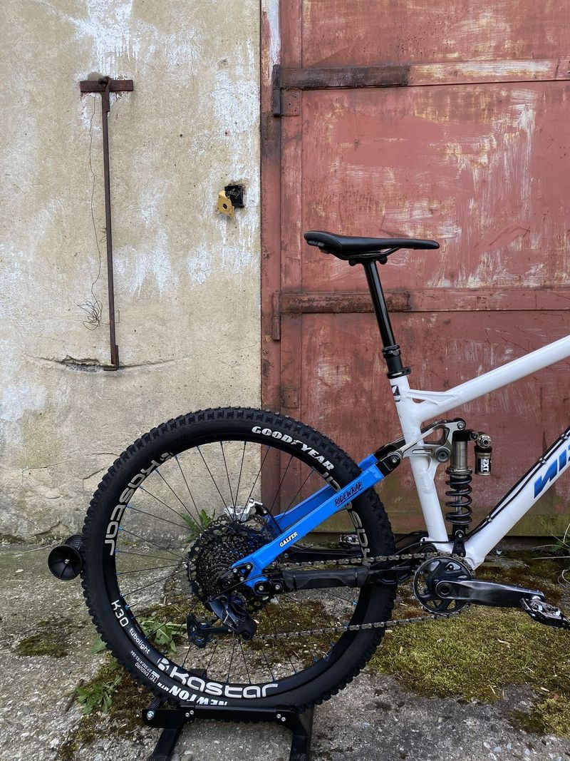 enduro kolo Nicolai Saturn 16 - velikost M