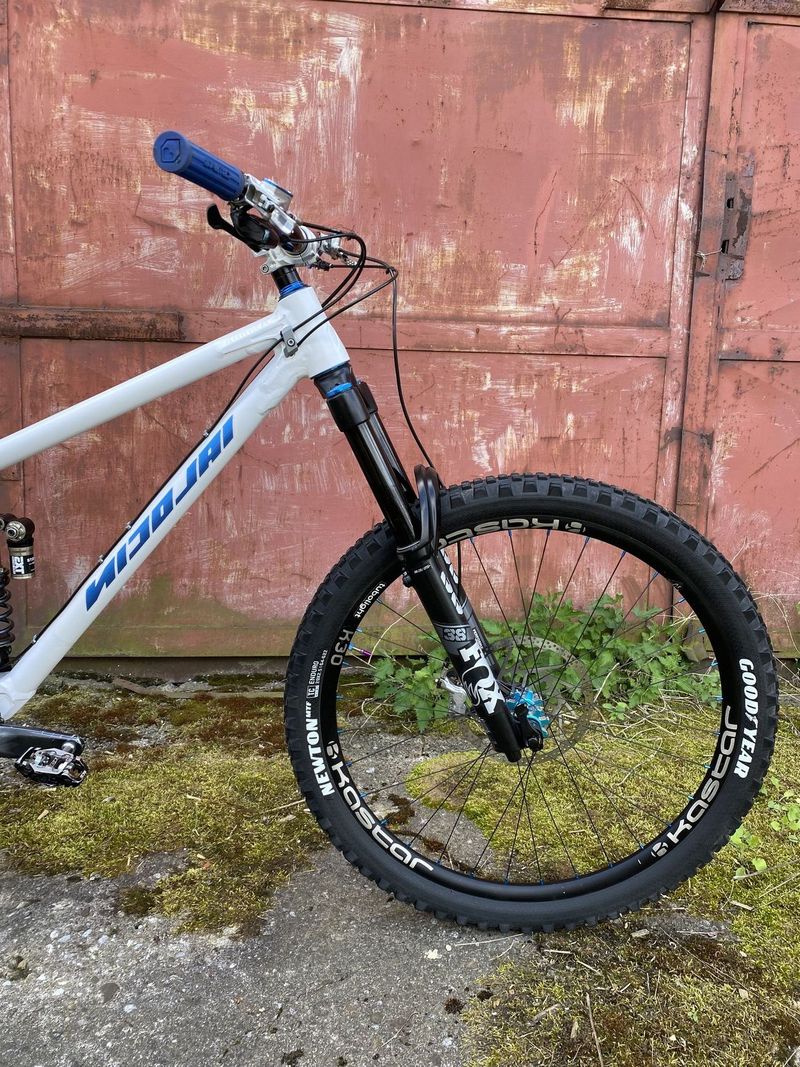 enduro kolo Nicolai Saturn 16 - velikost M