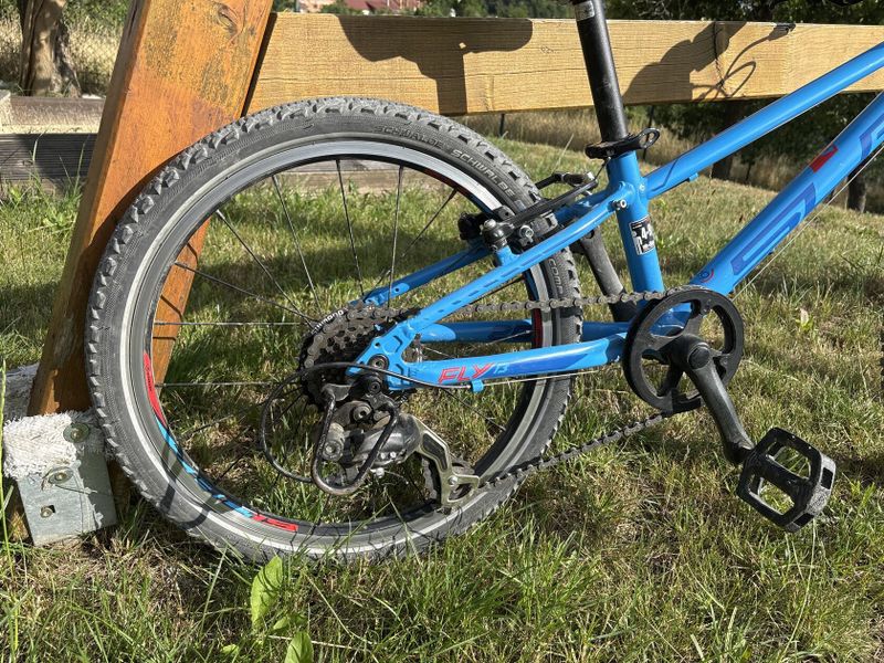 🌟 Prodám lehké dětské kolo SUP FLY 20″ 1×7 –,stav výborný