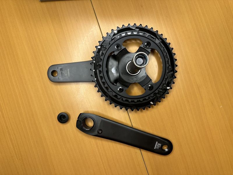 Kliky Shimano Ultegra FC-R8100 175mm + 46/36z převodníky