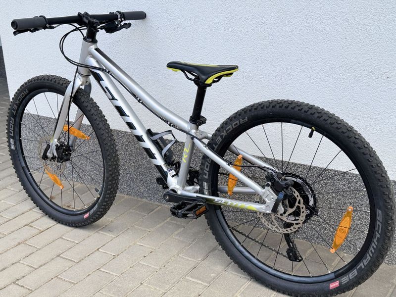 Scott Scale RC 24